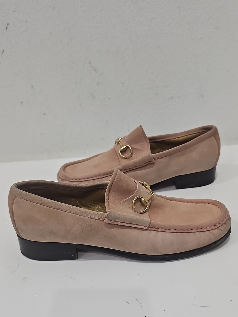 Gucci Suede Horsebit Loafers Pink Flats Sz 7.5B